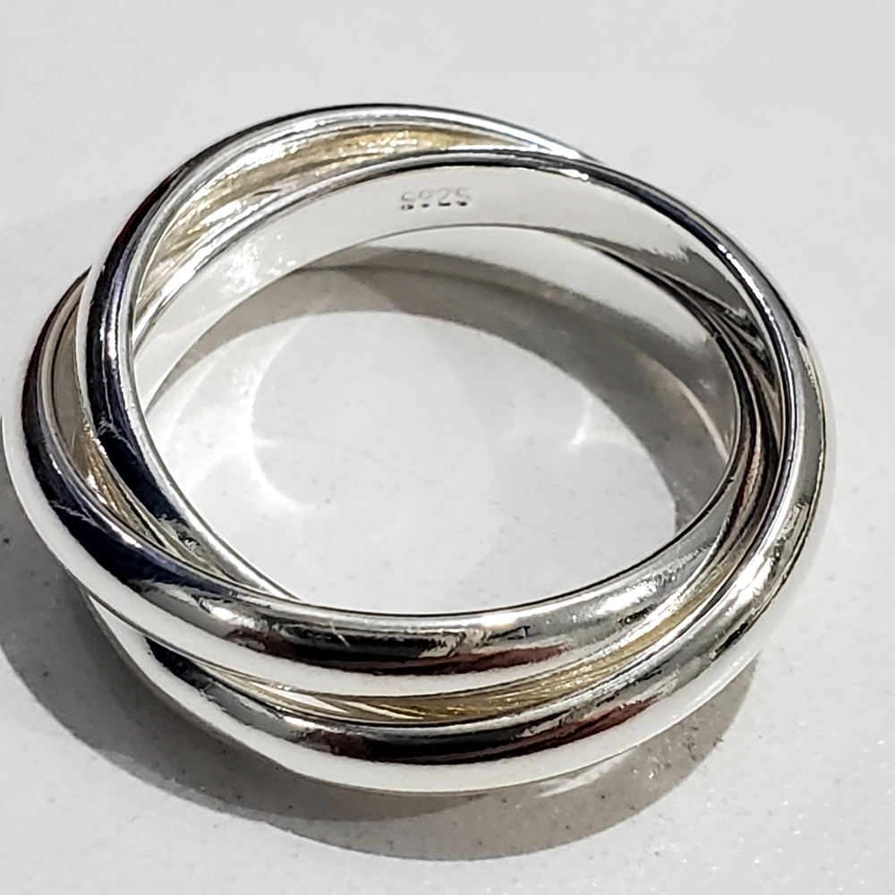 925 Triple Row Interlocking Rings - Picture 6 of 6